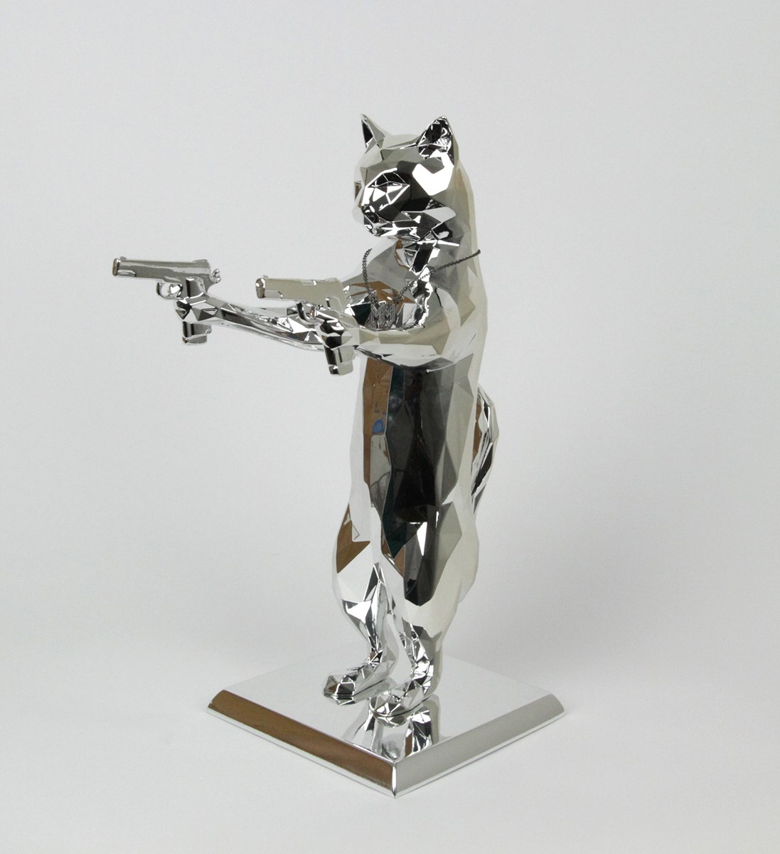 Rebel With The Paws (Chrome/chrome)